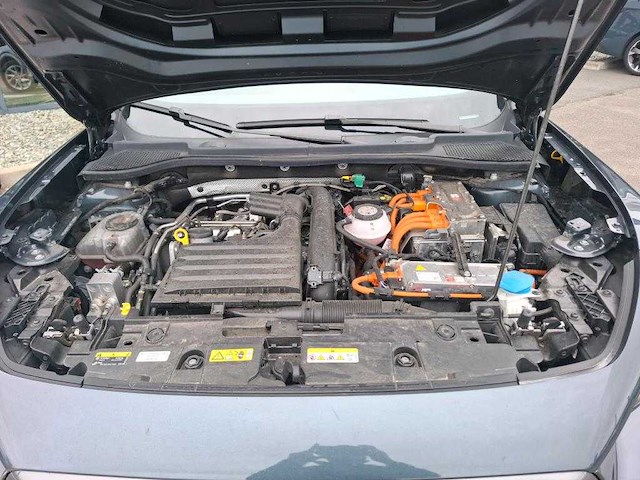 Cupra formentor 1.4 e-hybrid 204pk automaat 2023 - afbeelding 6 van  19