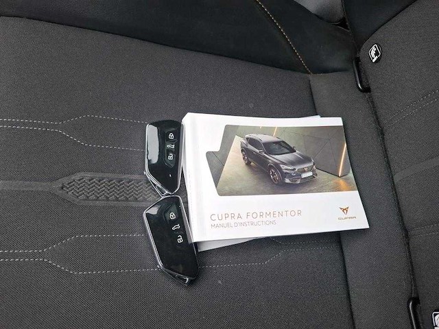 Cupra formentor 1.4 e-hybrid 204pk automaat 2023 - afbeelding 7 van  19