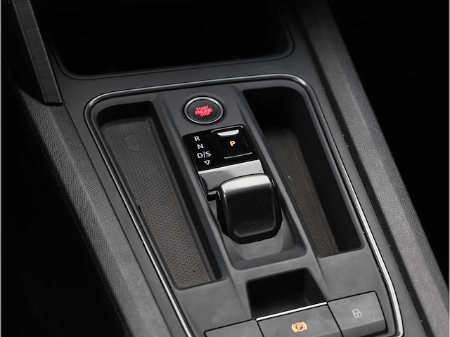 Cupra formentor 1.4 e-hybrid 204pk automaat 2023 - afbeelding 13 van  38