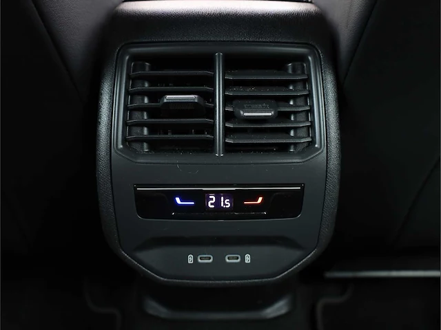 Cupra formentor 1.4 e-hybrid phev 204pk automaat 2023 hybride benzine - afbeelding 21 van  43