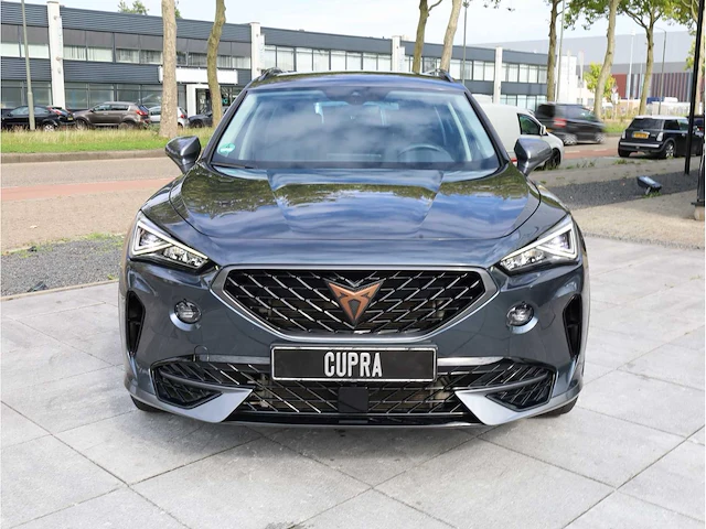 Cupra formentor 1.4 e-hybrid phev 204pk automaat 2023 - afbeelding 40 van  41