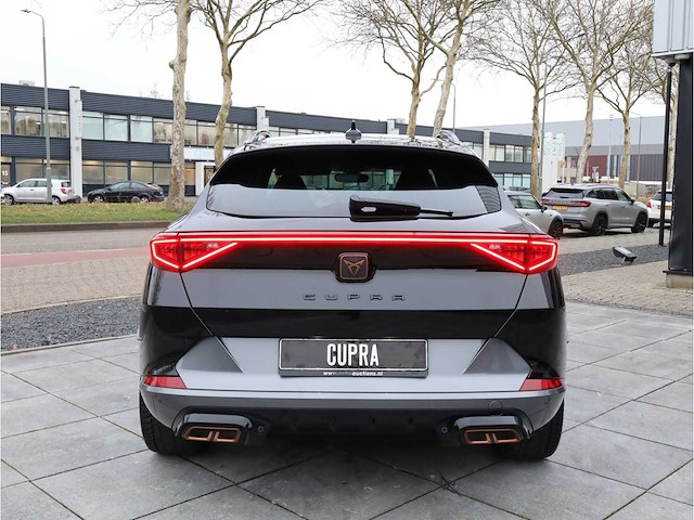 Cupra formentor 1.4 e-hybrid phev 245pk automaat 2022 - afbeelding 34 van  40