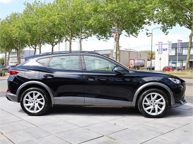 Cupra formentor 1.4 ehybrid phev 204pk automaat 2023 - afbeelding 29 van  32