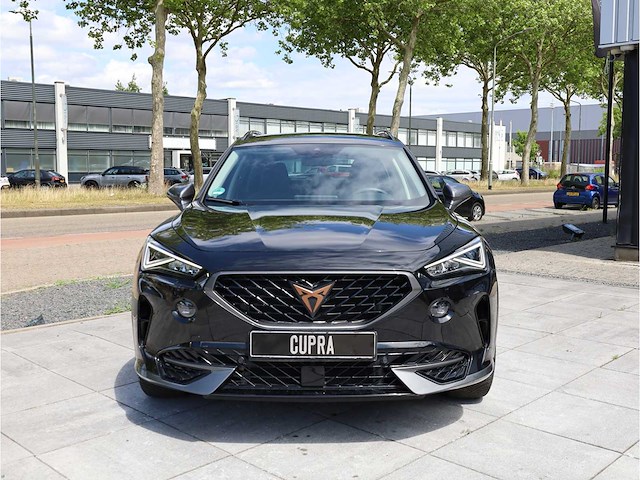Cupra formentor 1.4 ehybrid phev 204pk automaat 2023 - afbeelding 31 van  32