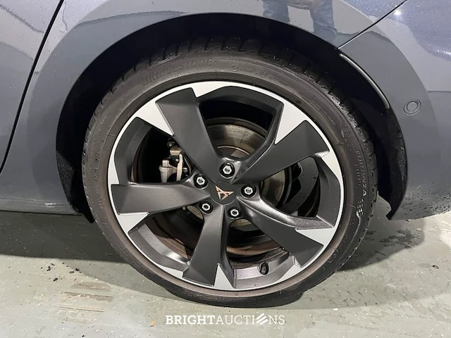Cupra leon e-hybrid phev business 1.5 265pk 2025, nbd-78-g - afbeelding 25 van  30