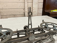 Curiosa weegschaal antiek - afbeelding 5 van  5