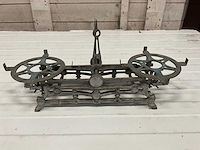 Curiosa weegschaal antiek - afbeelding 1 van  5