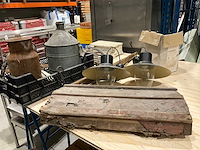 Curiosia - afbeelding 1 van  5