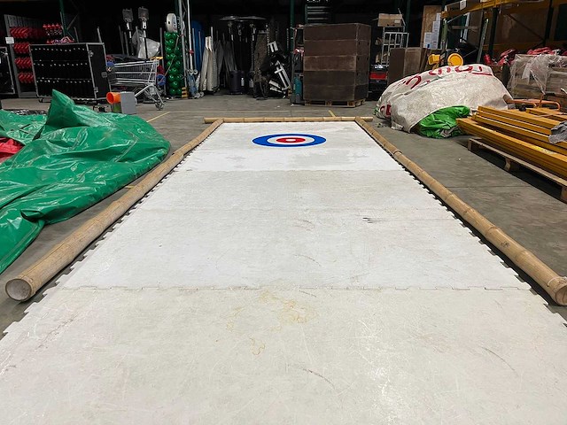 Curlingbaan - afbeelding 2 van  3