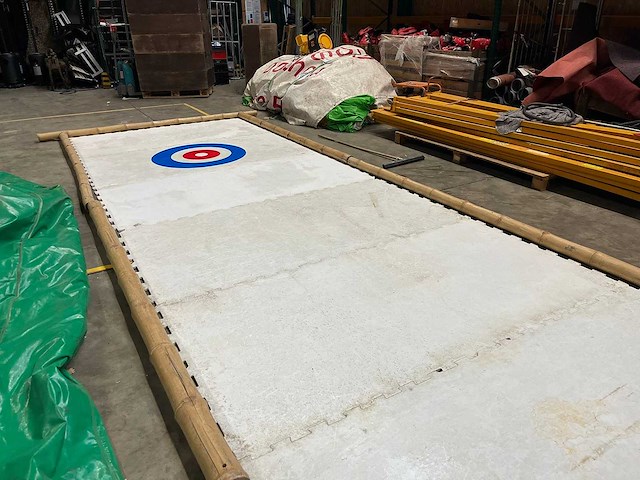 Curlingbaan - afbeelding 1 van  3