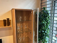 Curve eiken vitrinekast - afbeelding 7 van  8