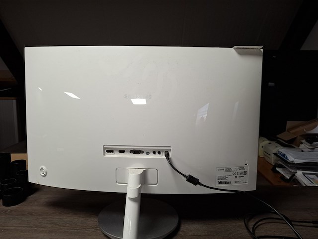 Curved kleuren monitor, samsung, c27f591fdu, 2016 - afbeelding 3 van  4
