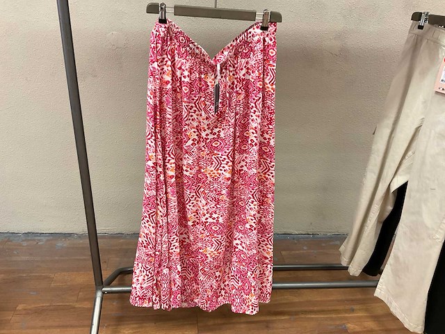 Curviss, only, no1 by ox partij grote maten kleding (15x) - afbeelding 12 van  20