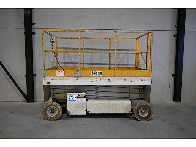 Custers 2558 htf - 9 meter hoogwerker - afbeelding 15 van  20