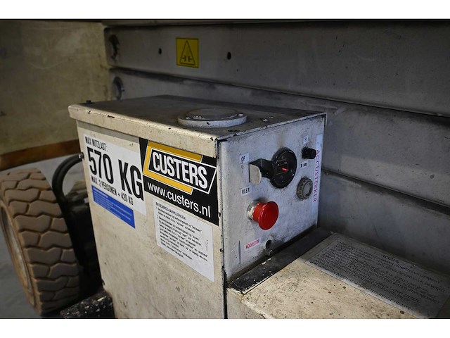 Custers 2558 htf - 9 meter hoogwerker - afbeelding 17 van  20