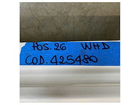 Custom line marine vertical gunwale flat hatch white - 425480 - afbeelding 7 van  8