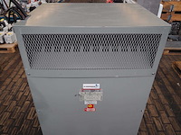 Cutler-hammer - 150 kva transformator - afbeelding 1 van  2