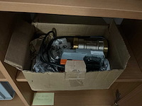 Cv-installatiemateriaal in wandstelling en 2 kasten - afbeelding 20 van  28