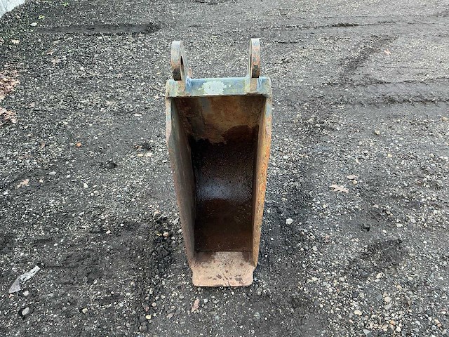 Cw05 dieplepel 300mm graafbak - afbeelding 8 van  9