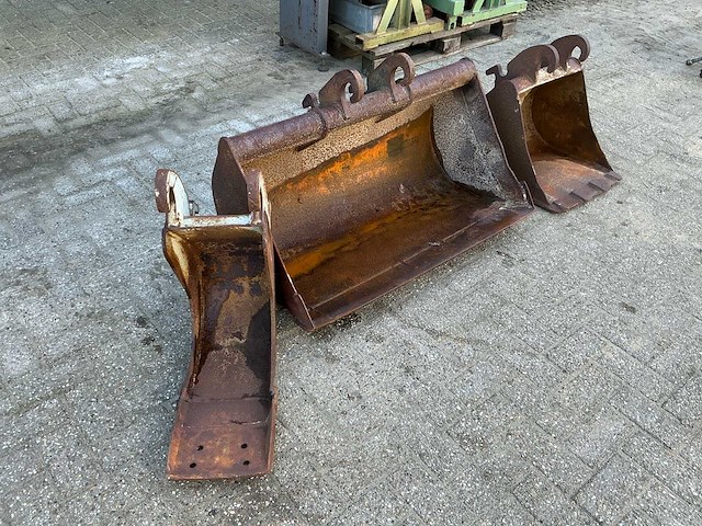 Cw05 graafbakken 250mm -450mm - 1000mm - afbeelding 4 van  9