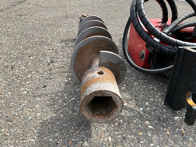 Cw05 hydraulische grondboor - afbeelding 2 van  4