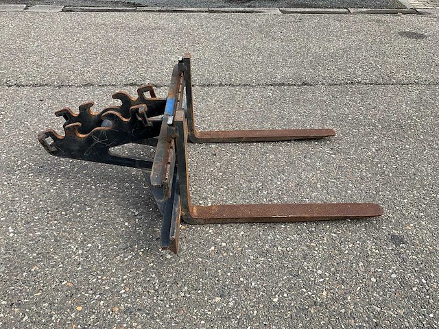 Cw05qt palletframe met lepels - afbeelding 2 van  5