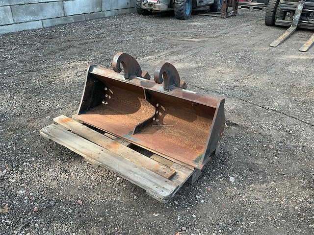 Cw10 slotenbak 1200mm voorzetapparatuur - afbeelding 1 van  9