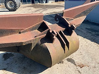 Cw30 v-bak slotenbak / graafbak - afbeelding 9 van  12