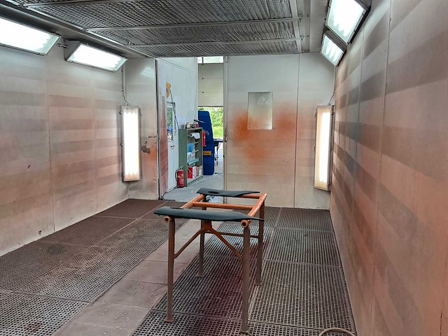 Cwn/soloan spuitcabine dubbel(truck/bus/personenauto) - afbeelding 24 van  26