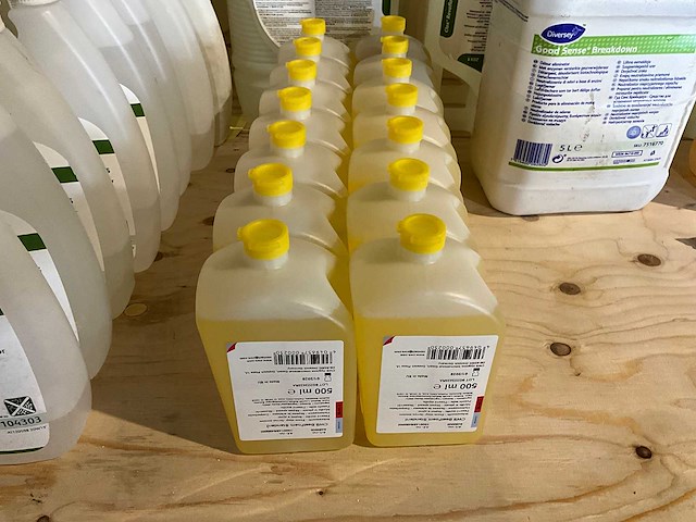 Cws - fles handzeep (14x) - afbeelding 1 van  2