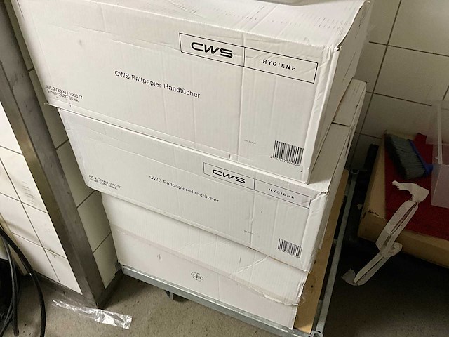 Cws - partij toilet benodigdheden - afbeelding 2 van  5