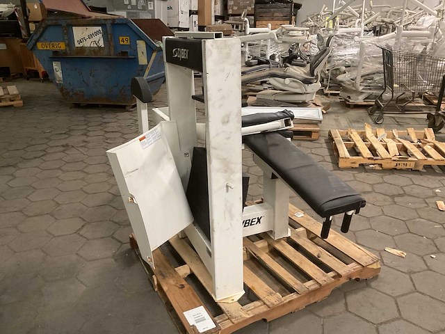 Cybex prone leg curl krachtstation - afbeelding 3 van  6