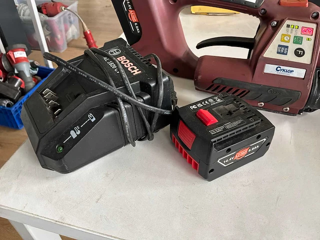 Cyklop cmt 250 omsnoermachine - afbeelding 2 van  4