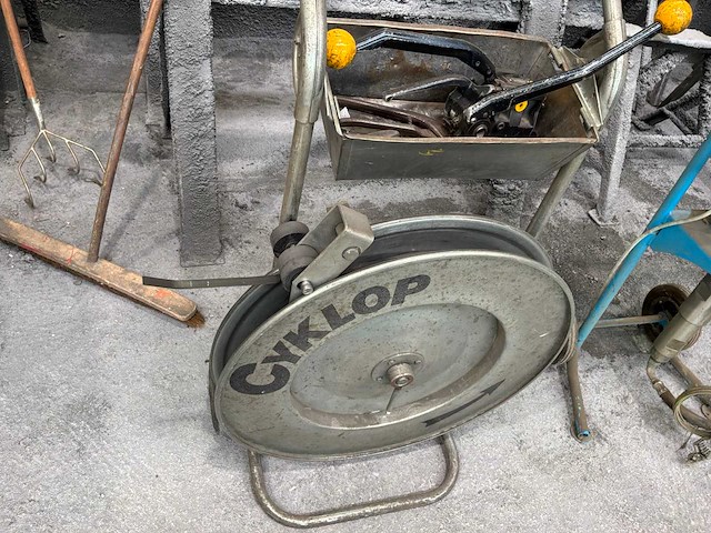 Cyklop omsnoeringhaspel met ratelspanner en stalenband - afbeelding 5 van  9