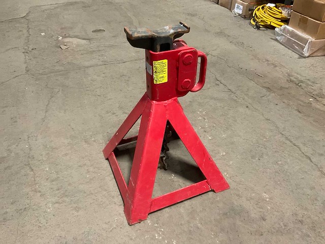 D-41608 assteun (2x) - afbeelding 1 van  2