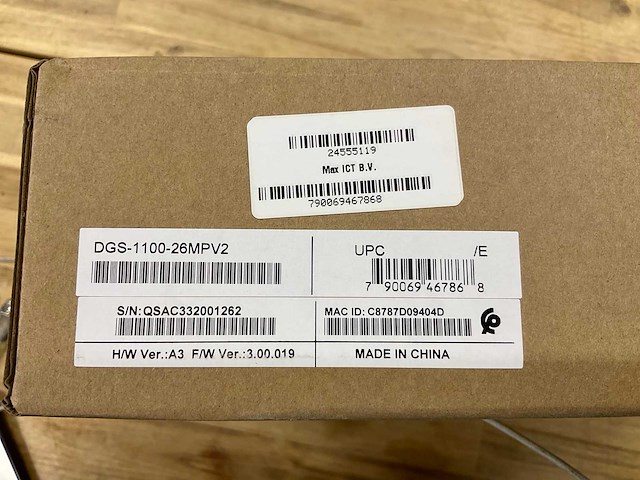 D-link dgs 1100-26mpv2 poe switch - afbeelding 3 van  4