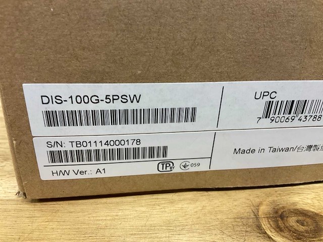 D-link dis-100g-5psw etnernet - afbeelding 2 van  2