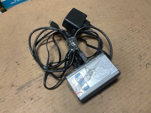 D-link dub-h4 usb 2.0 hub - afbeelding 1 van  4