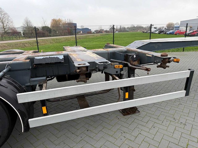 D-tec - ft-43-03v - lift assen voor en achter - uitschuifbaar - container chassis - 2005 - oplegger - afbeelding 13 van  31