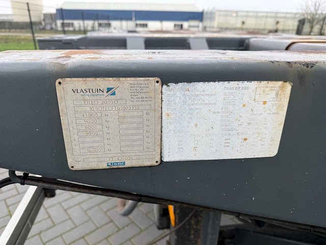 D-tec - ft-43-03v - lift assen voor en achter - uitschuifbaar - container chassis - 2005 - oplegger - afbeelding 17 van  31