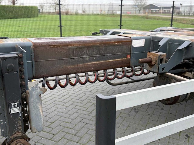 D-tec - ft-43-03v - lift assen voor en achter - uitschuifbaar - container chassis - 2005 - oplegger - afbeelding 22 van  31