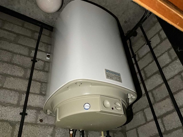 Daalderop - boiler - afbeelding 1 van  3