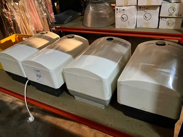 Daalderop boiler (4x) - afbeelding 1 van  5