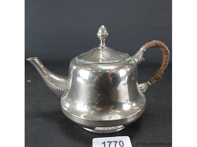 Daalderop theepot - afbeelding 1 van  5