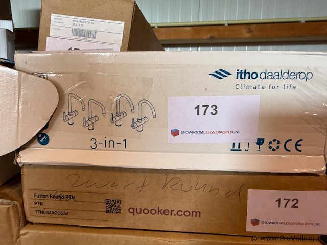 Daalerop kokendwater kraan - afbeelding 1 van  1