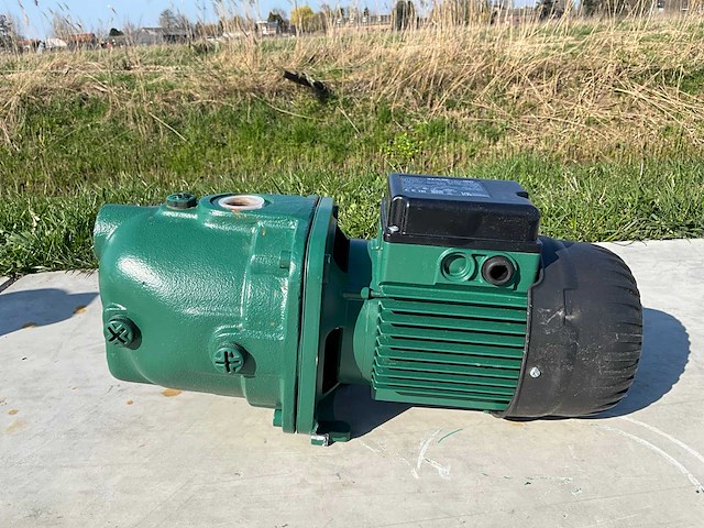 Dab jet 102 m waterpomp - afbeelding 2 van  3