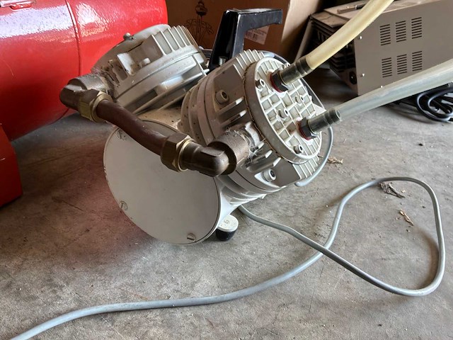 Dab jet 81 mx vacuümpomp 0,12kw - afbeelding 1 van  3