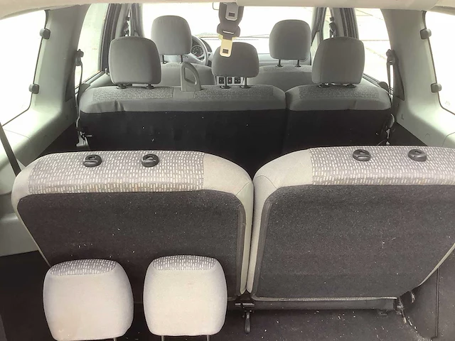 Dacia - 2008 - logan mcv - 1.6-16v lauréate 7p. - personenauto - afbeelding 7 van  15