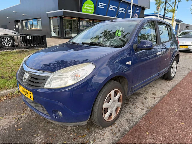 Dacia - 2008 - sandero - 1.4 lauréate - personenauto - afbeelding 1 van  16