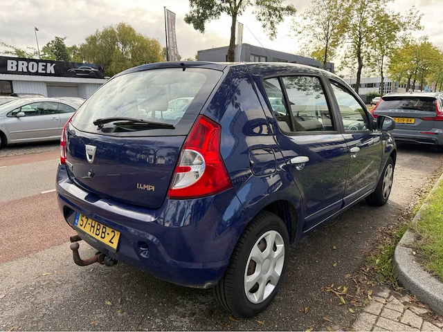Dacia - 2008 - sandero - 1.4 lauréate - personenauto - afbeelding 9 van  16